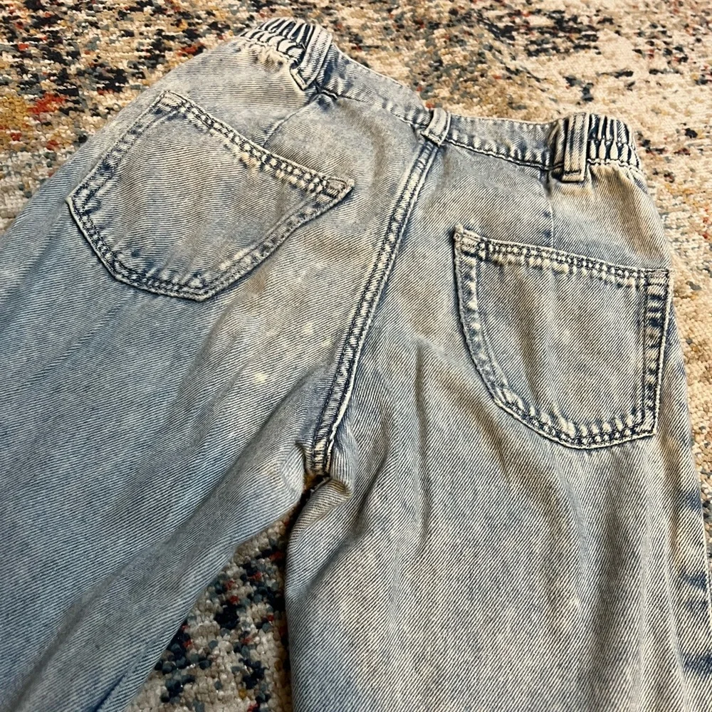 Girls H&M ripped jogger jeans - Picture 6 of 9